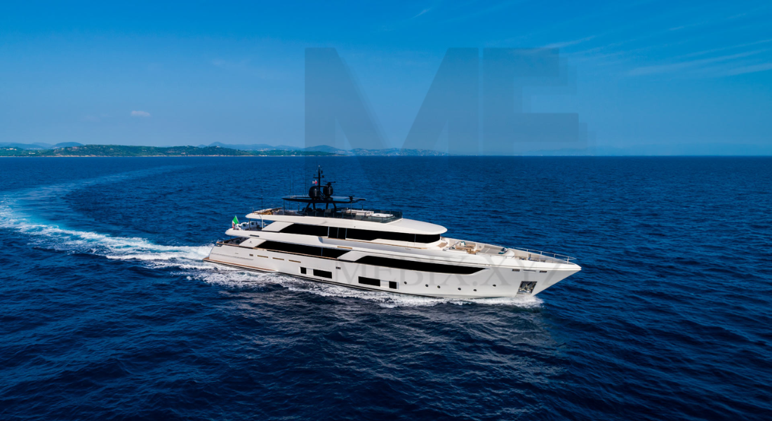 Custom Line Navetta 42